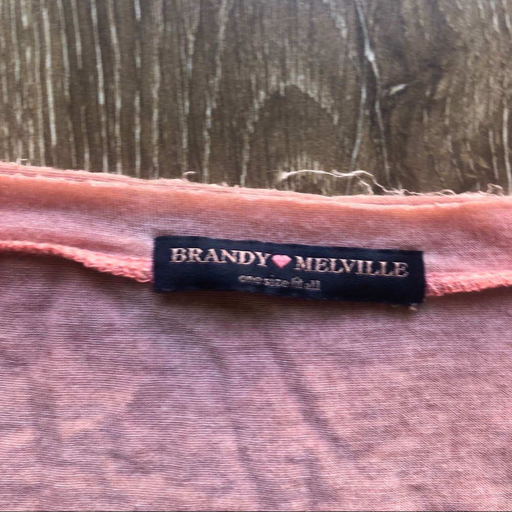 BRANDY MELVILLE SKULL BOXY CROPPED TEE - Picture 4 of 4